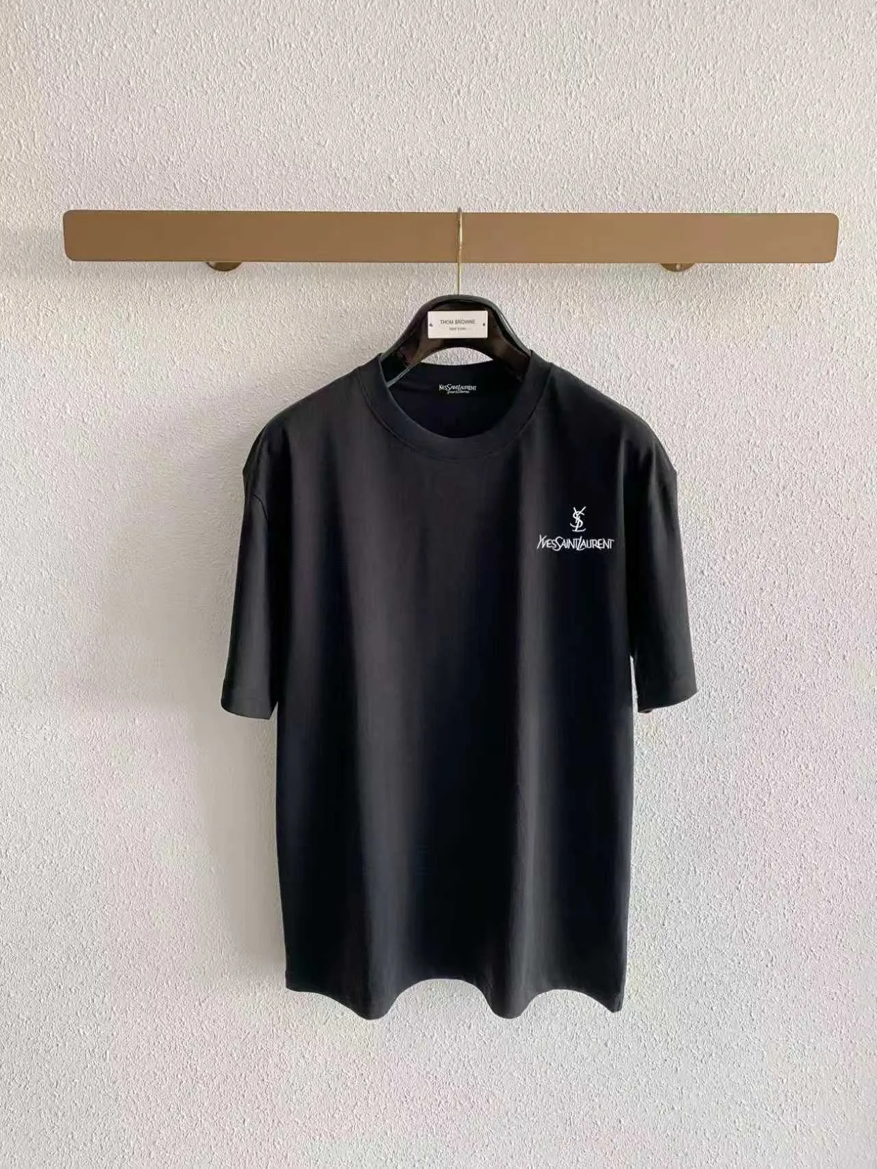 Ysl/ * New Arrival ， ， ， ， T Same Style。 :Black White Blue Gray Size:S（90-130 ） M（125-140 ） L（135-160 ） XL（160-180 ） XXL（180-210 ）